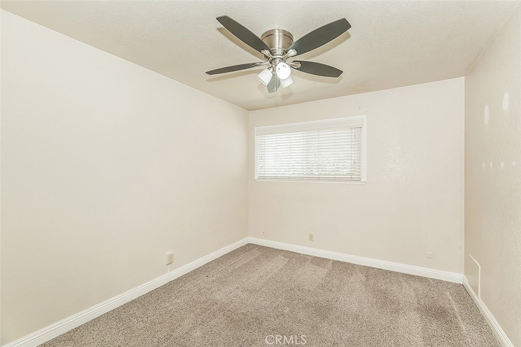 5138 E Ashlan #127, Fresno, CA 93612