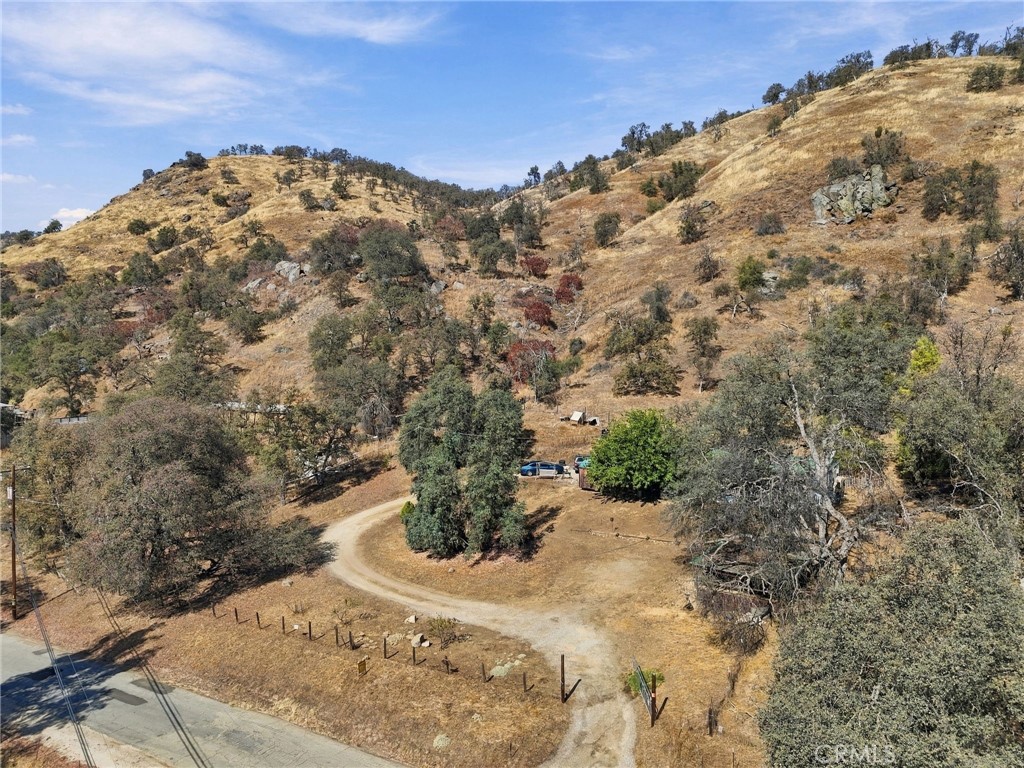 38152 Ruth Hill, Squaw Valley, CA 93675