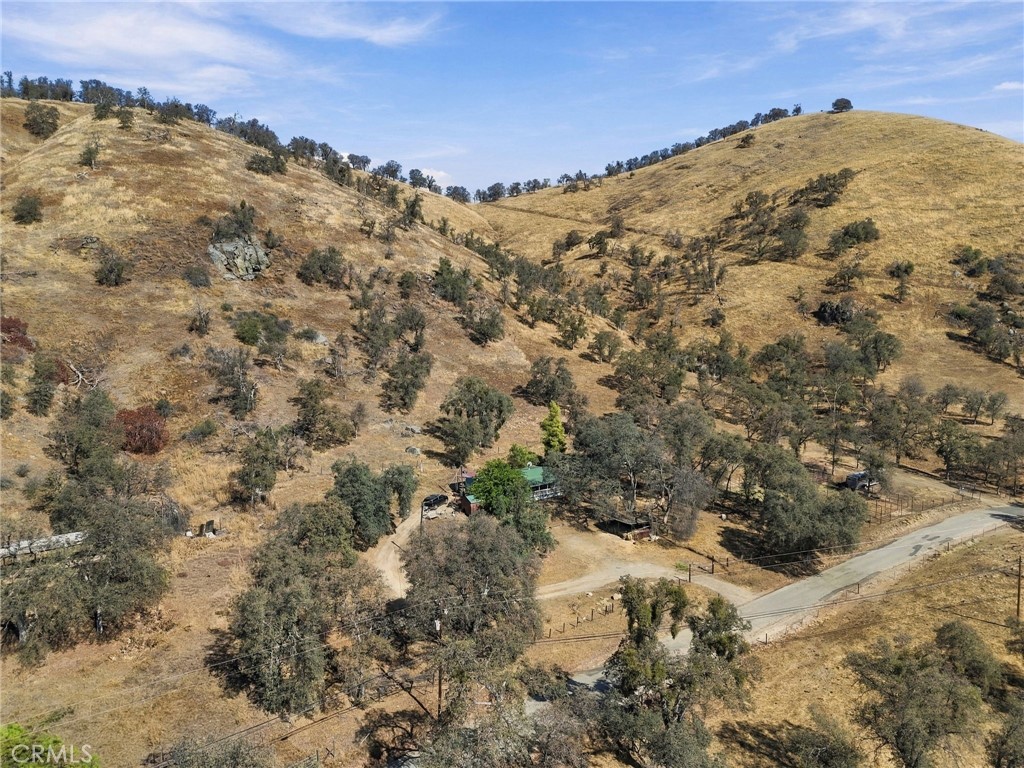 38152 Ruth Hill, Squaw Valley, CA 93675