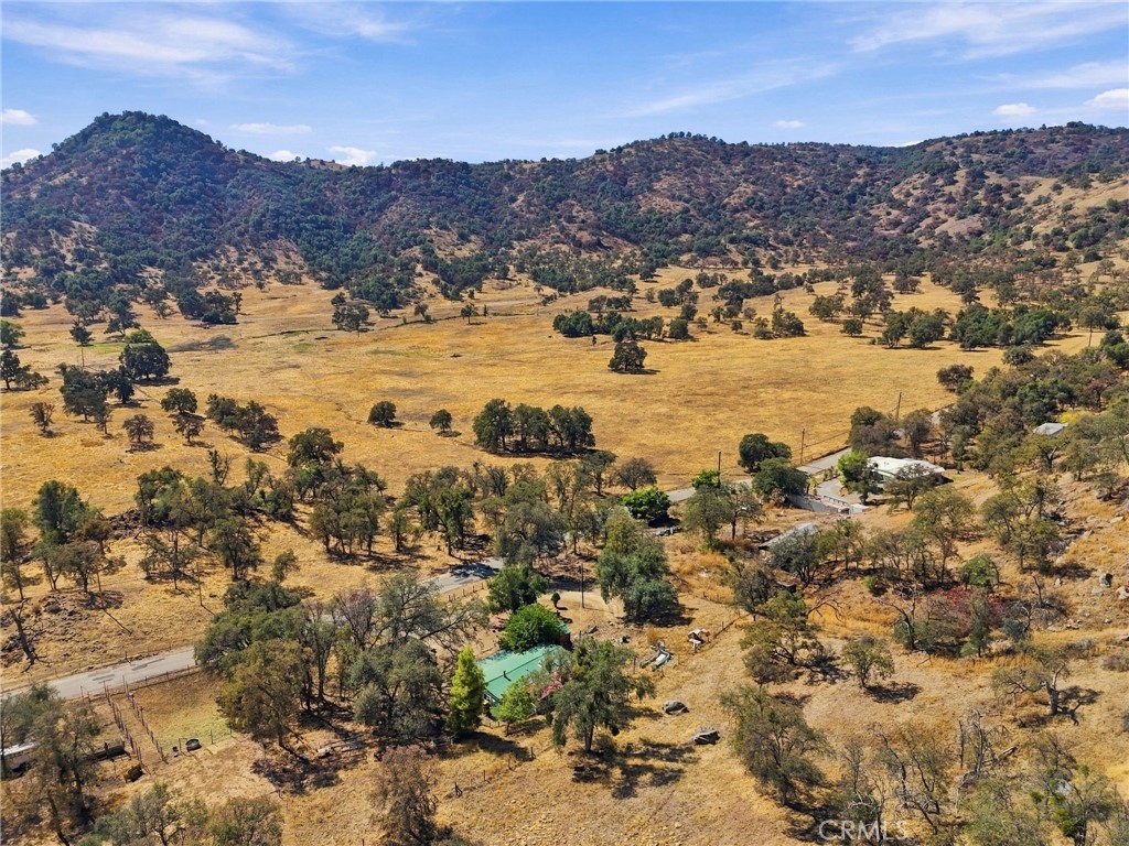 38152 Ruth Hill, Squaw Valley, CA 93675