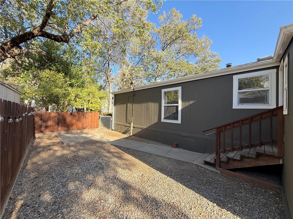 43555 Highway 41 #B23, Oakhurst, CA 93644