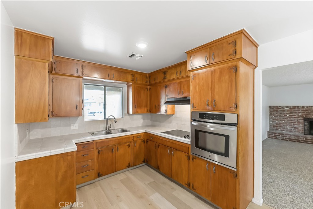 4560 E Fountain, Fresno, CA 93726