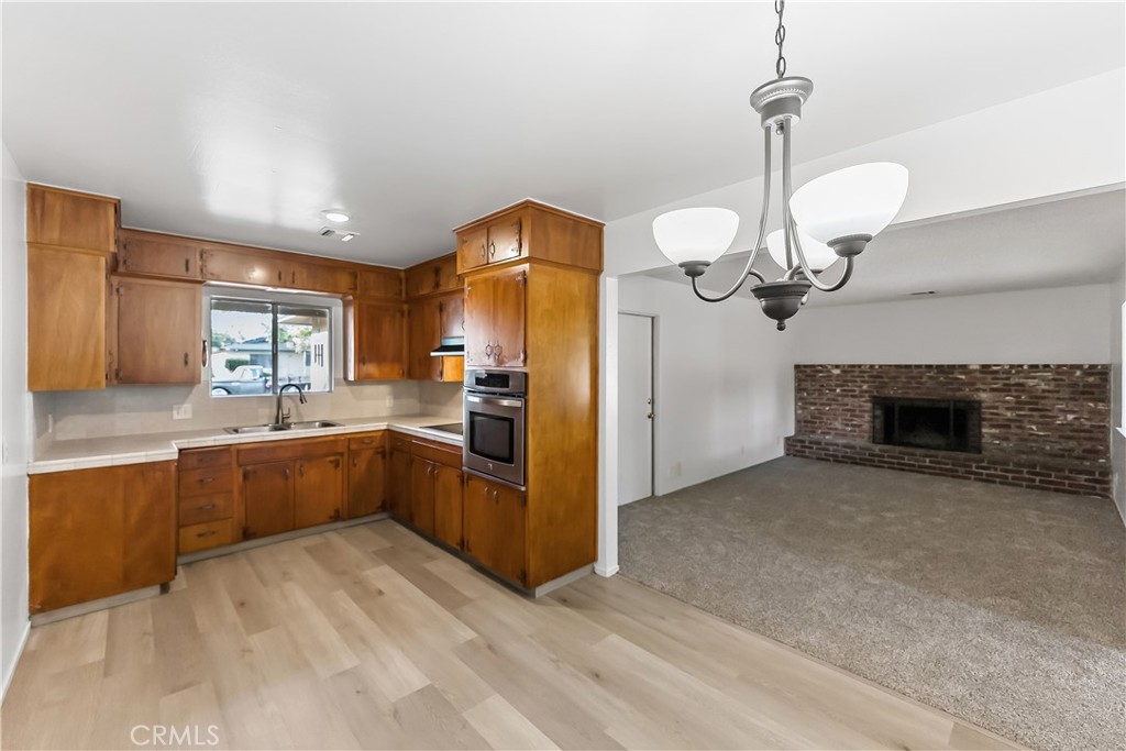 4560 E Fountain, Fresno, CA 93726