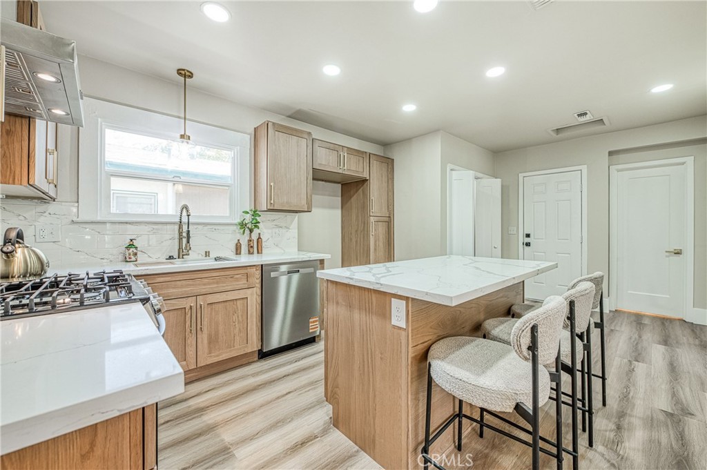 506 E Vassar, Fresno, CA 93704