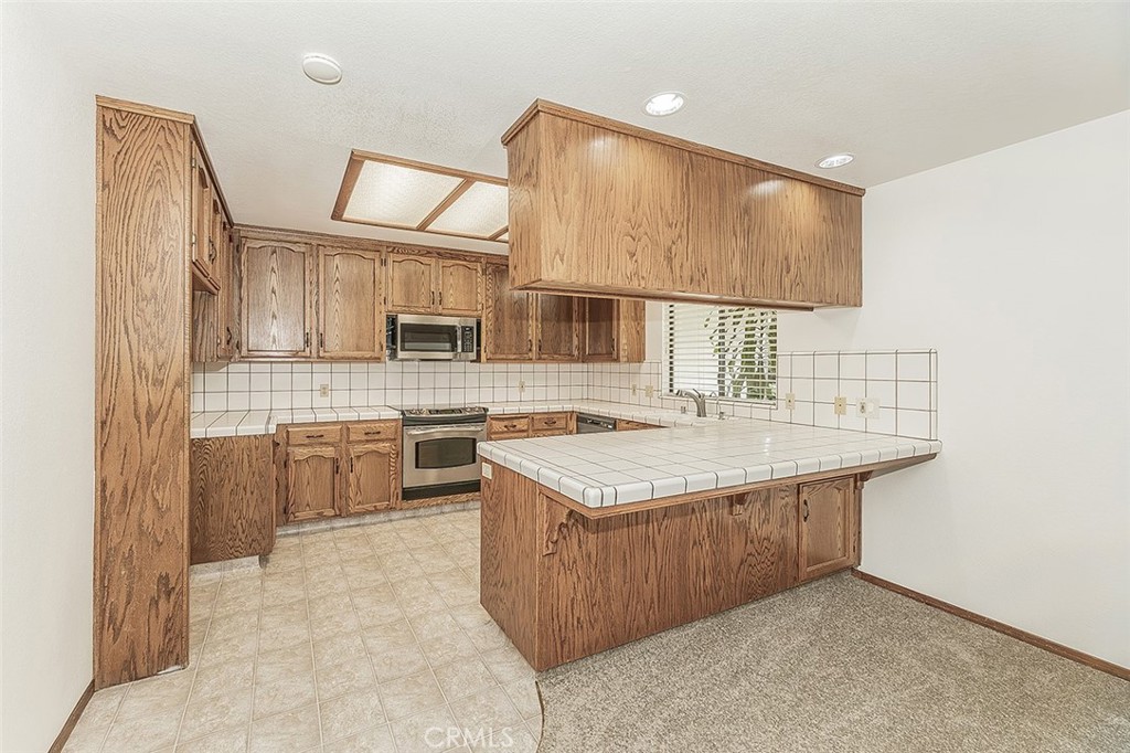 2360 Harold St, Kingsburg, CA 93631