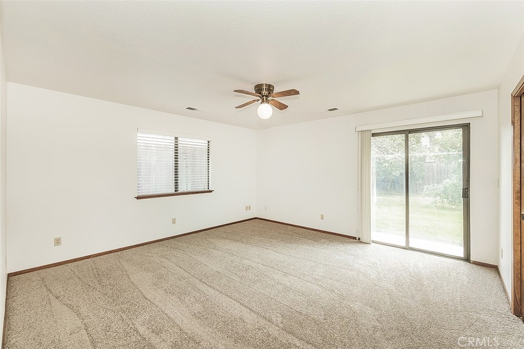 2360 Harold St, Kingsburg, CA 93631