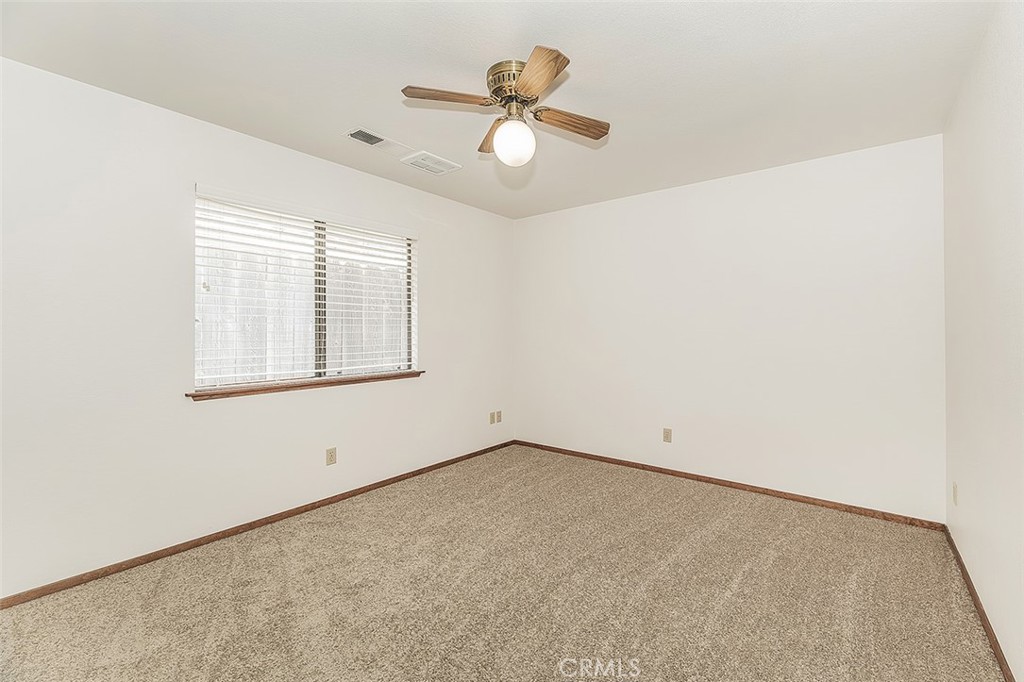 2360 Harold St, Kingsburg, CA 93631