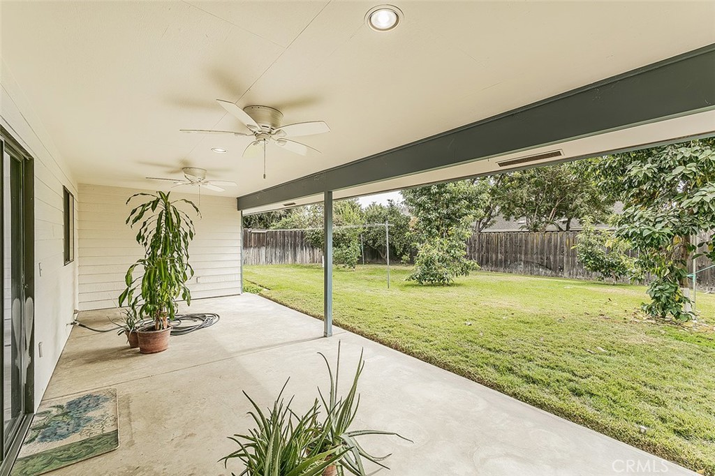 2360 Harold St, Kingsburg, CA 93631