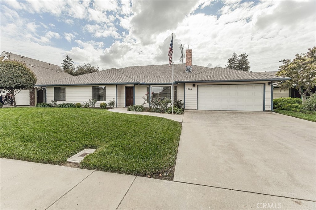 2360 Harold St, Kingsburg, CA 93631