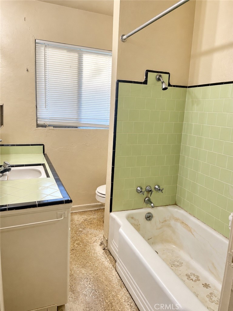 2545 N Millbrook Ave, Fresno, CA 93703