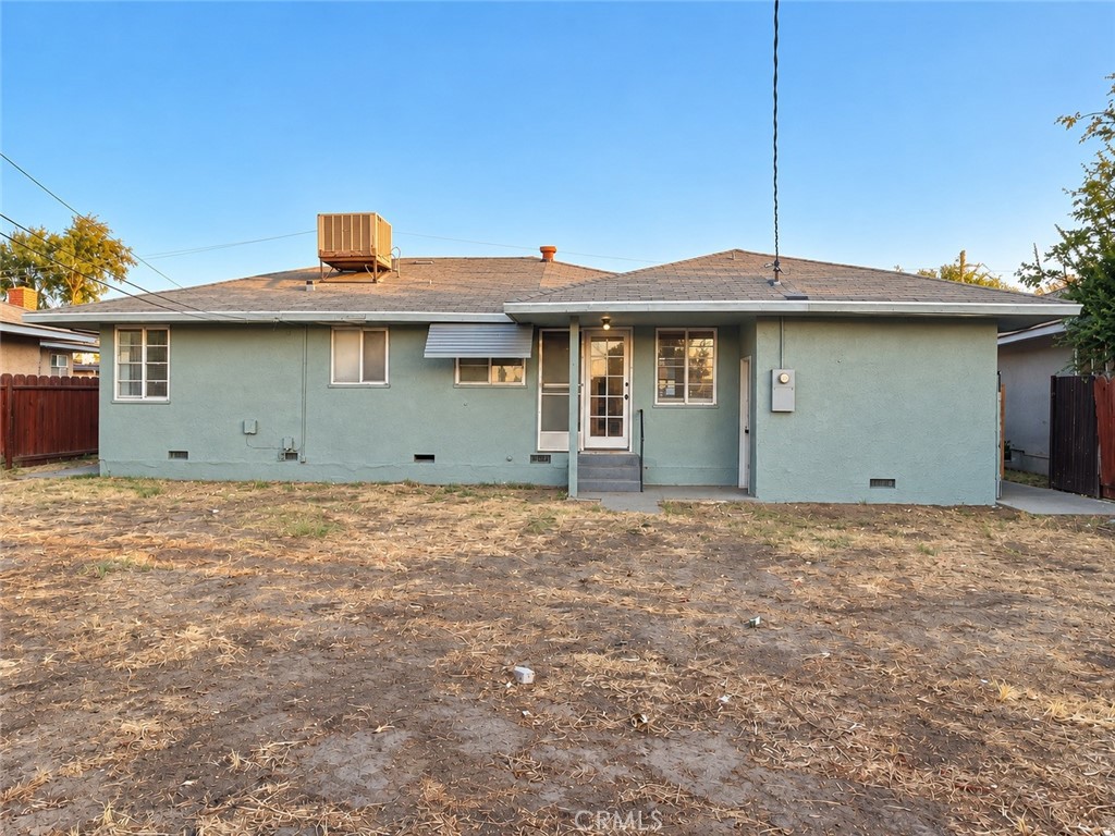 2545 N Millbrook Ave, Fresno, CA 93703