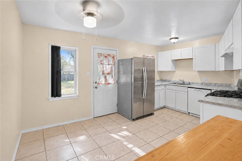 825 W Shields, Fresno, CA 93705