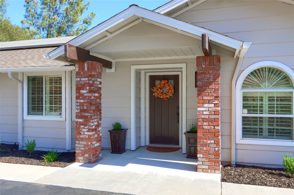 32453 W Sunset Ridge, Coarsegold, CA 93614