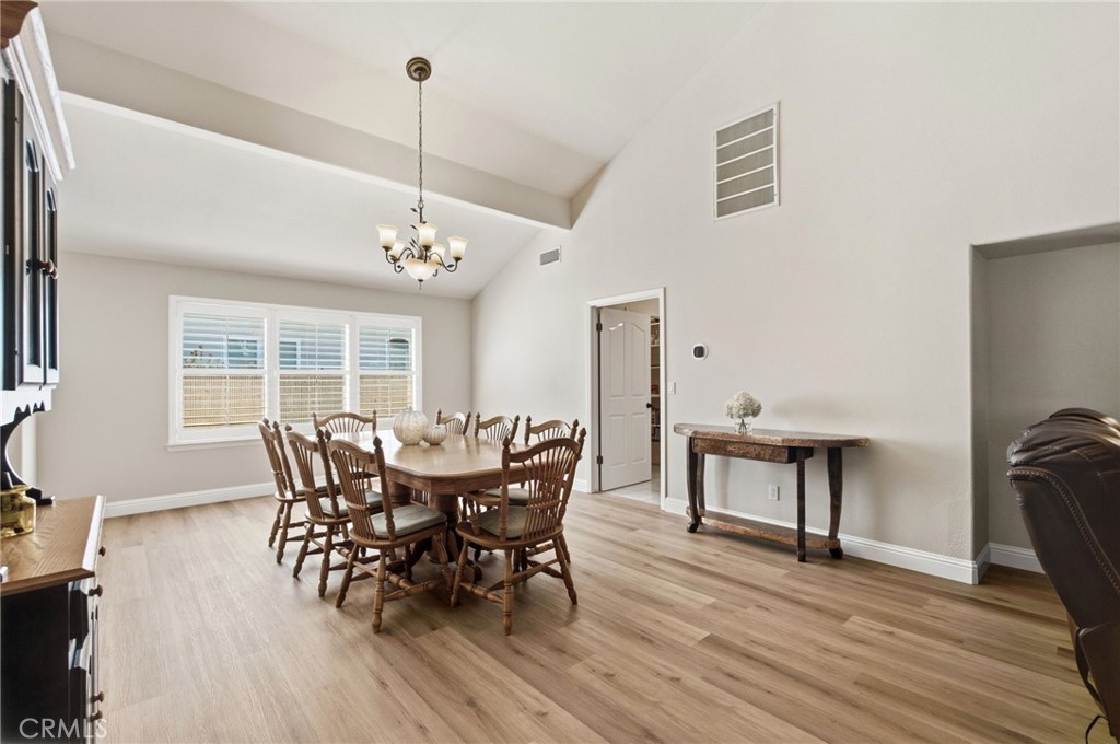 2843 Carolina Ave, Clovis, CA 93611
