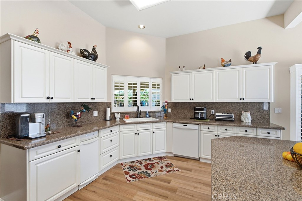 2843 Carolina Ave, Clovis, CA 93611