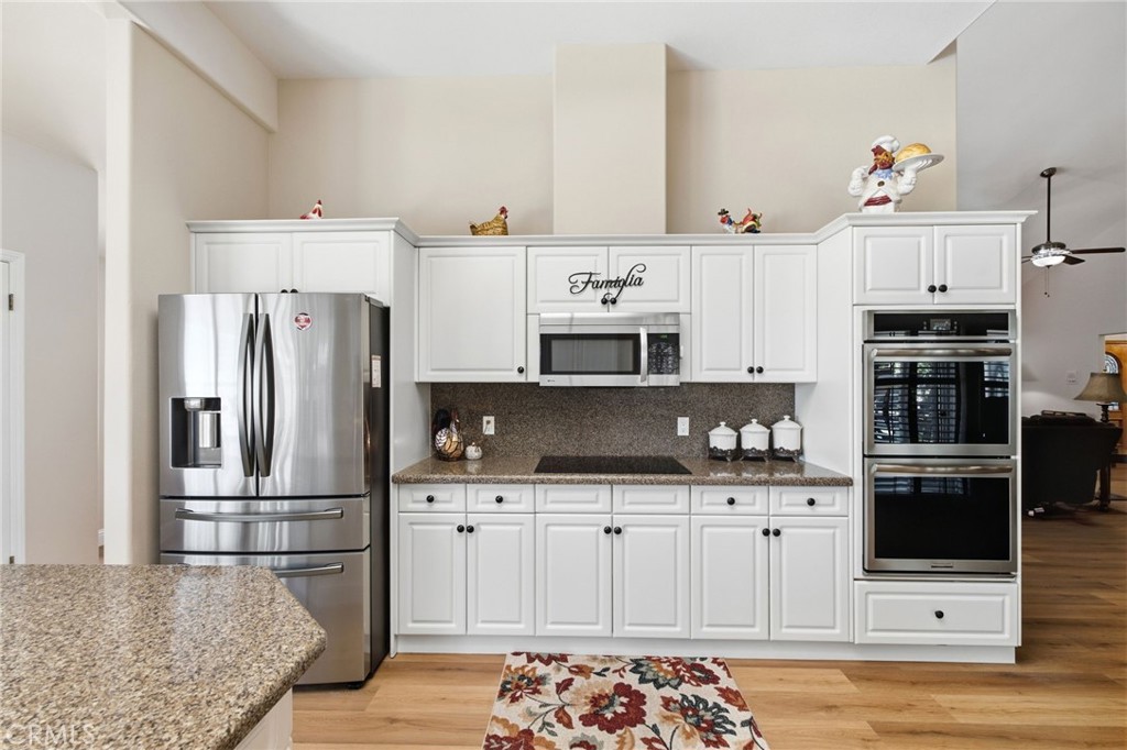 2843 Carolina Ave, Clovis, CA 93611