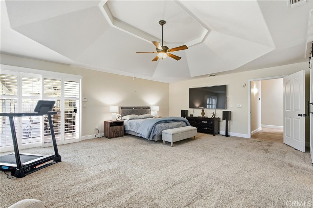 2843 Carolina Ave, Clovis, CA 93611