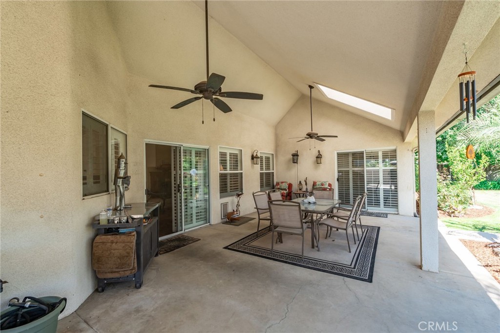 2843 Carolina Ave, Clovis, CA 93611