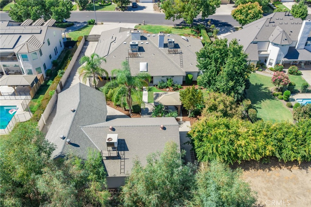 2843 Carolina Ave, Clovis, CA 93611