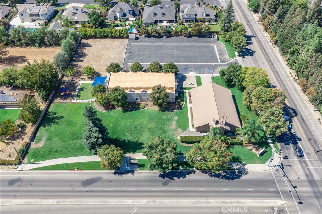 2843 Carolina Ave, Clovis, CA 93611