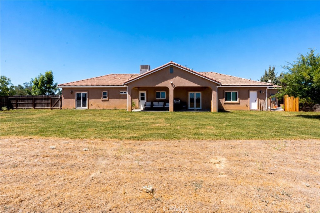 28788 Avenue 16, Madera, CA 93636