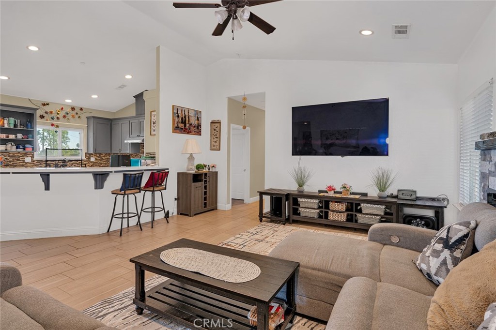 28788 Avenue 16, Madera, CA 93636