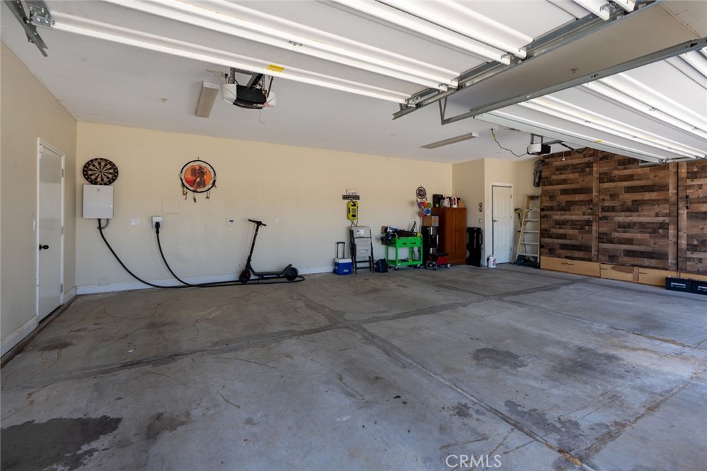 28788 Avenue 16, Madera, CA 93636