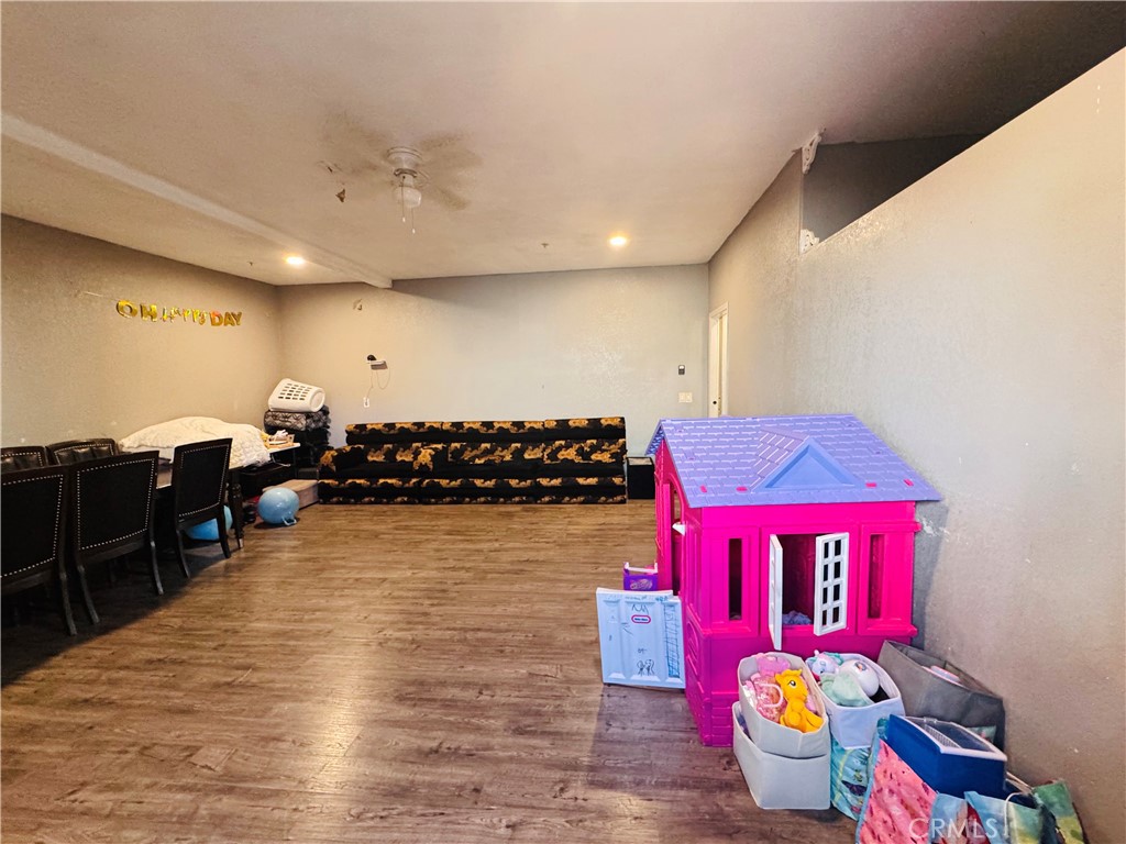 4237 N Rosalia, Fresno, CA 93723