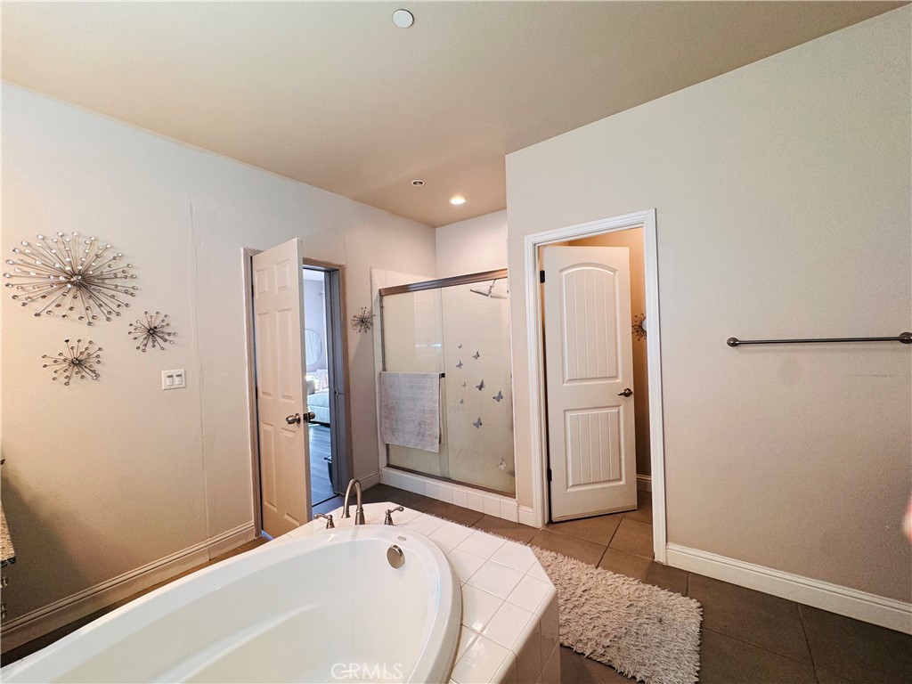 4237 N Rosalia, Fresno, CA 93723