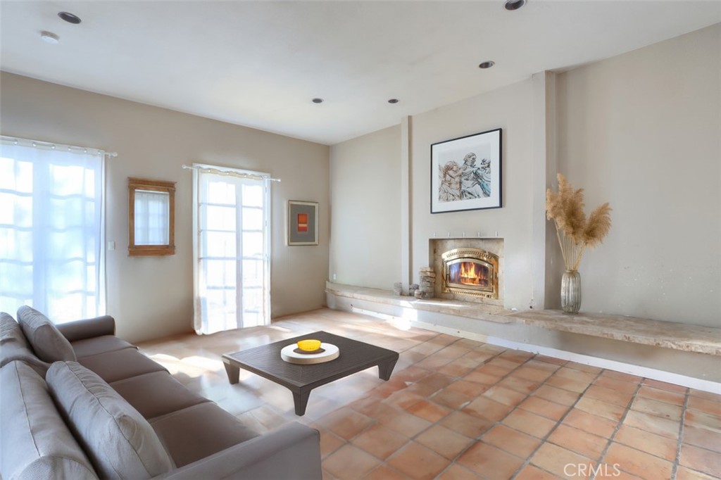 40461 Long Hollow Dr, Coarsegold, CA 93614