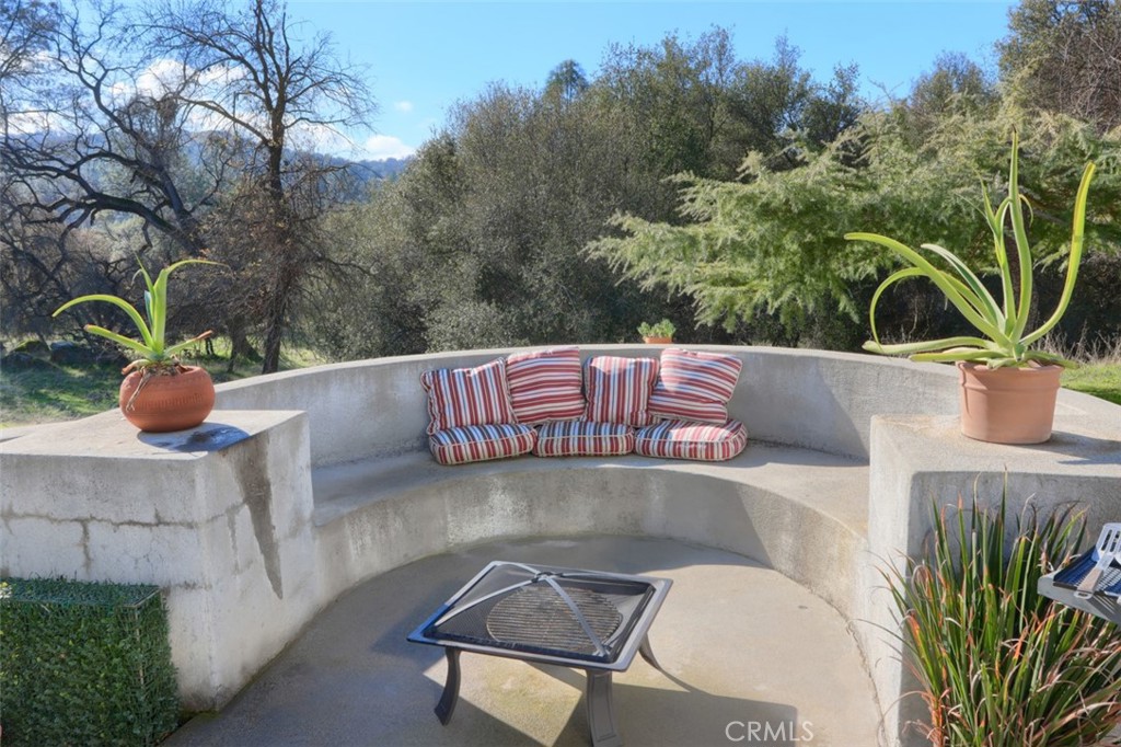 40461 Long Hollow Dr, Coarsegold, CA 93614