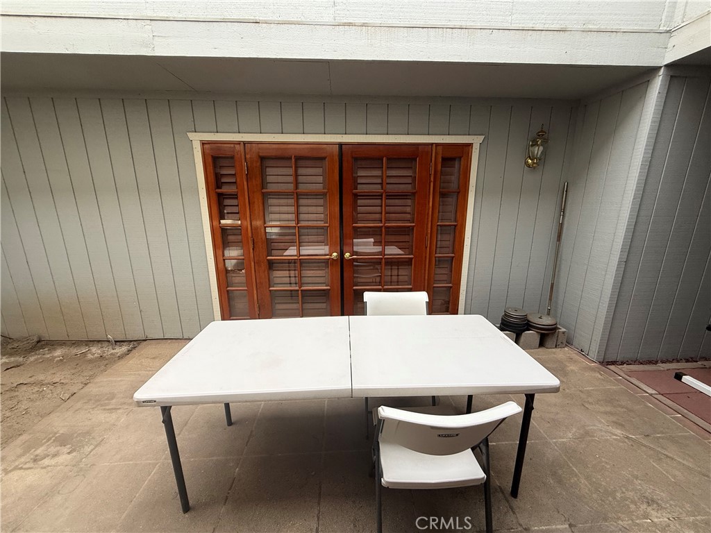 1854 Cougar Ln, Clovis, CA 93611