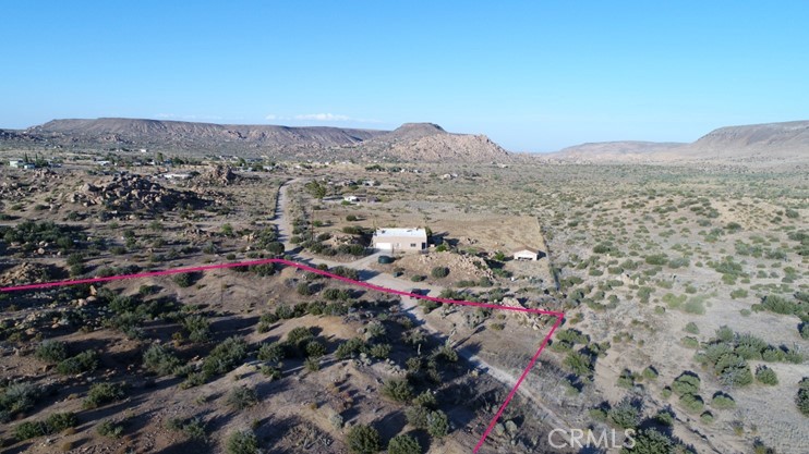 7 AC Oak Dr, Pioneertown, CA 92268