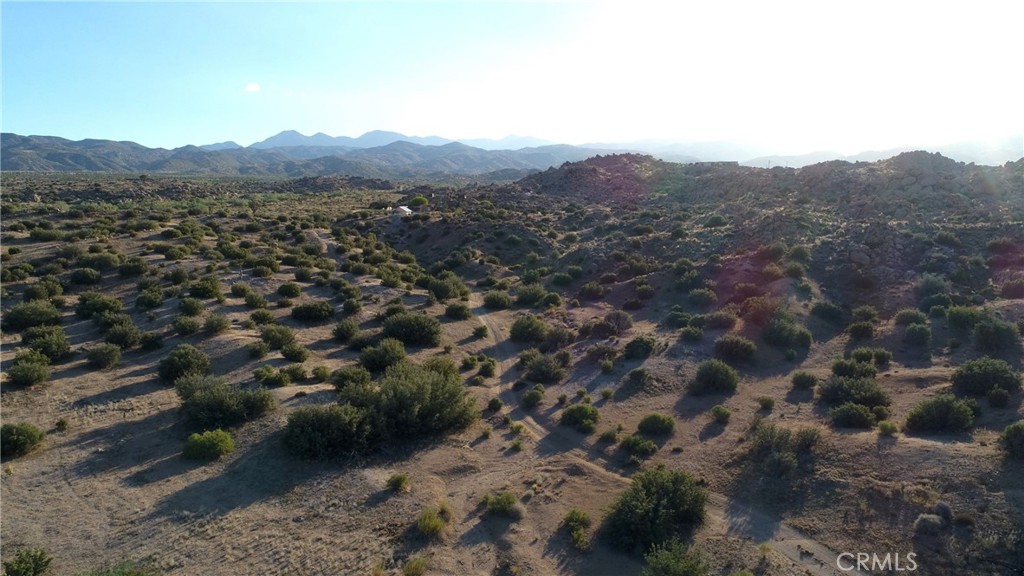 7 AC Oak Dr, Pioneertown, CA 92268