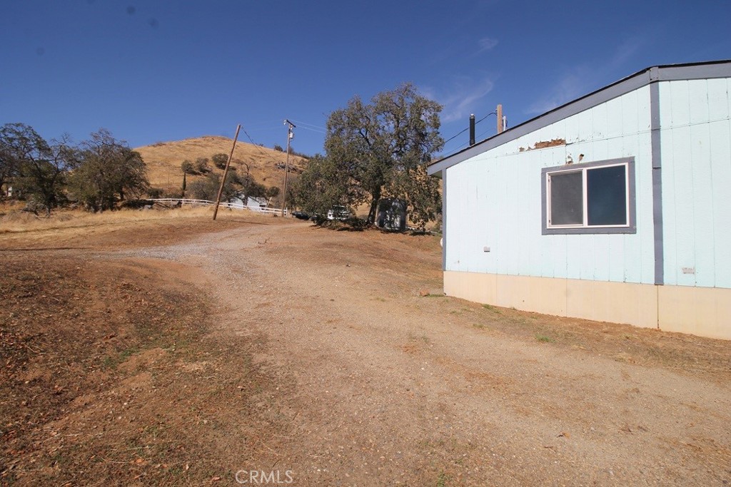 35616 Arrowhead Ln, Squaw Valley, CA 93675