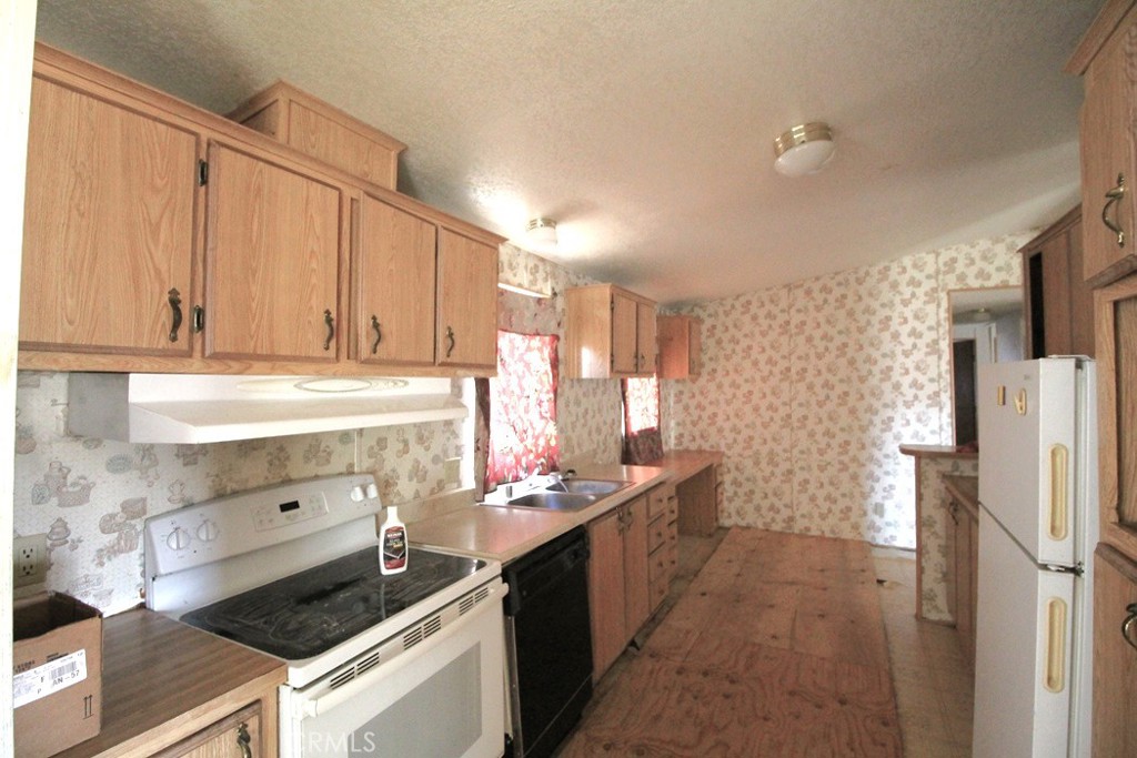 35616 Arrowhead Ln, Squaw Valley, CA 93675