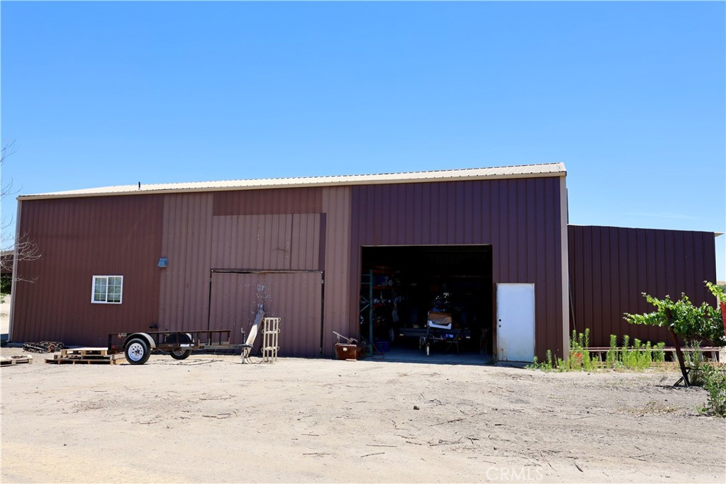 5575 El Pomar Dr, Templeton, CA 93465