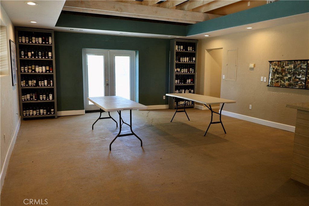 5575 El Pomar Dr, Templeton, CA 93465