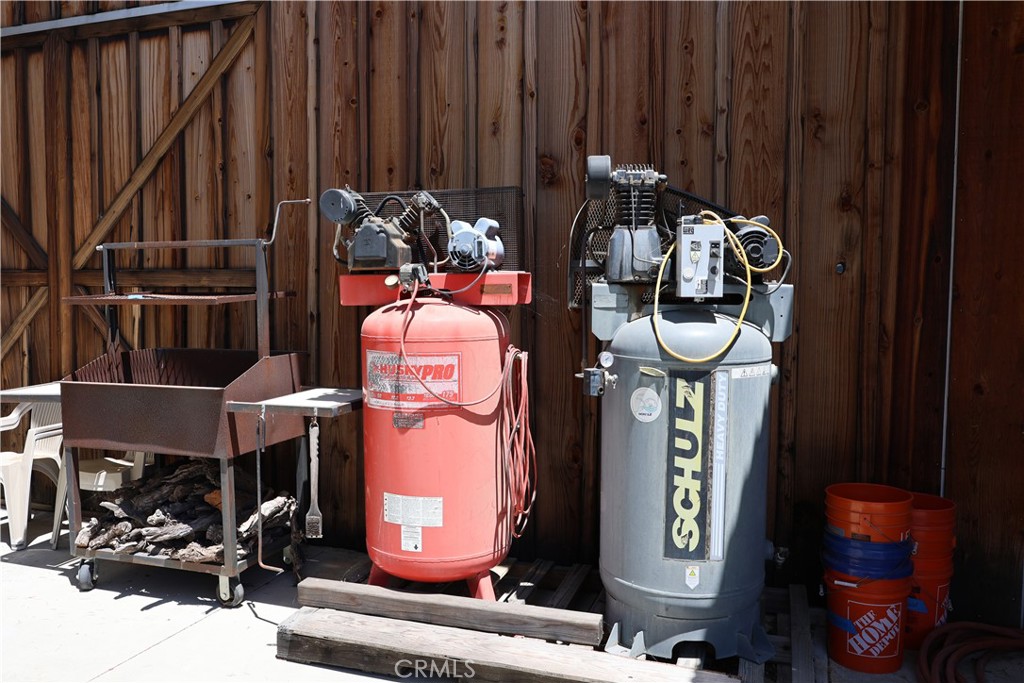 5575 El Pomar Dr, Templeton, CA 93465