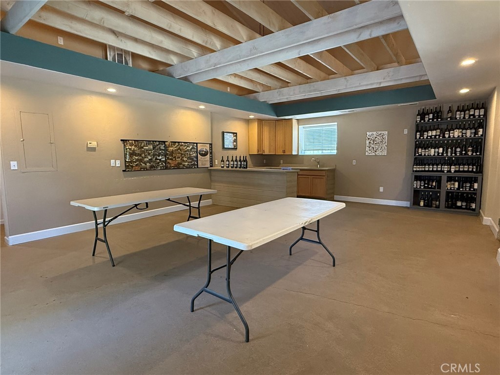 5575 El Pomar Dr, Templeton, CA 93465