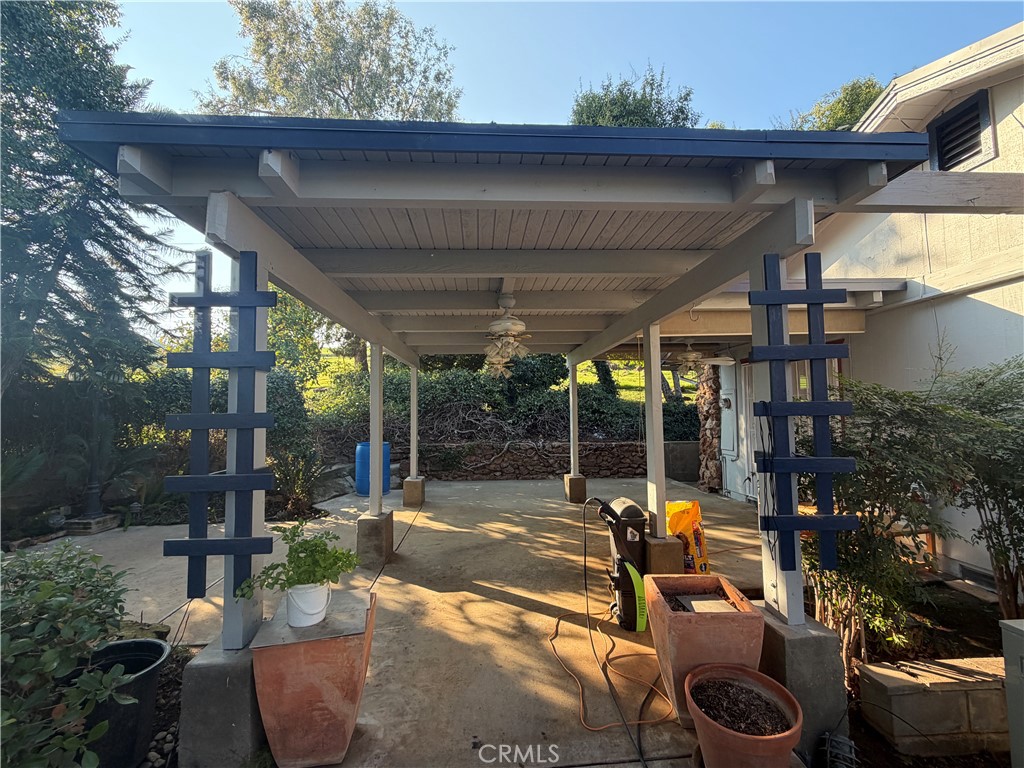 1072 E Worth, Porterville, CA 93257