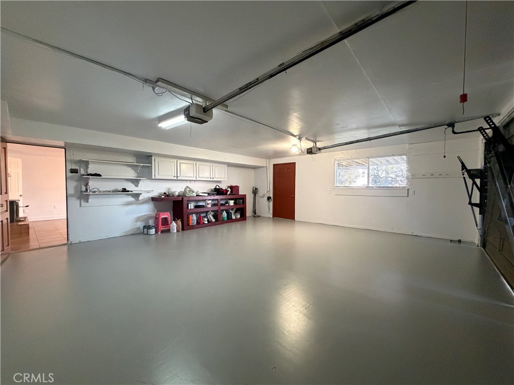 1072 E Worth, Porterville, CA 93257