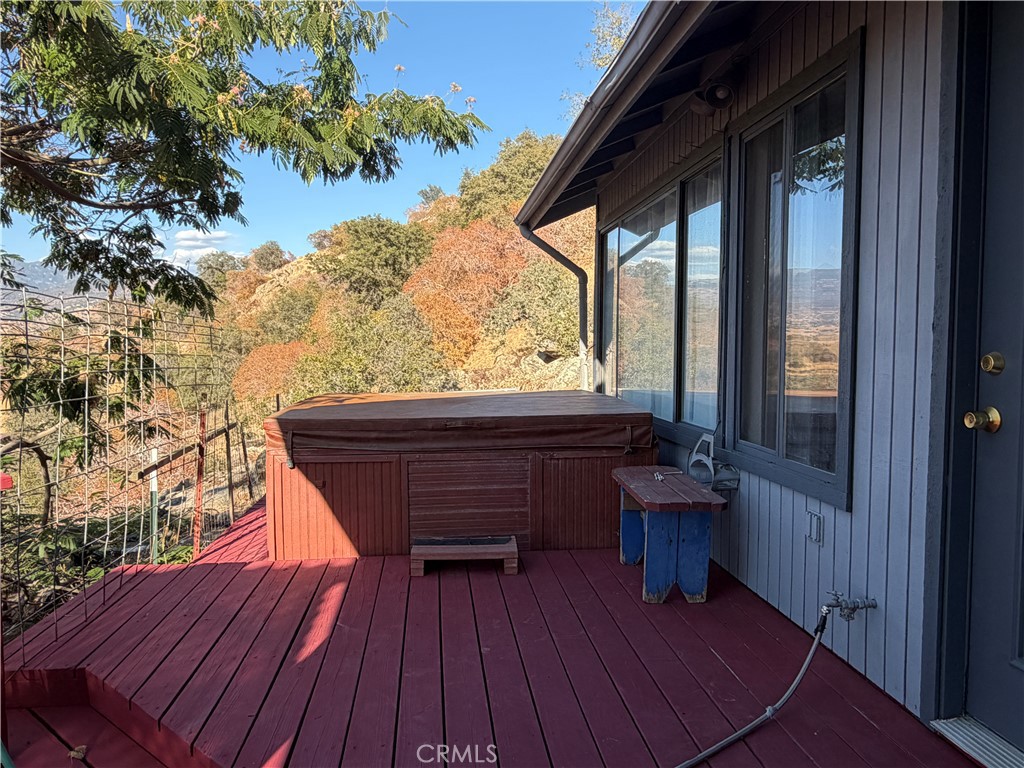 31669 Indian Reservation Rd, Porterville, CA 93257