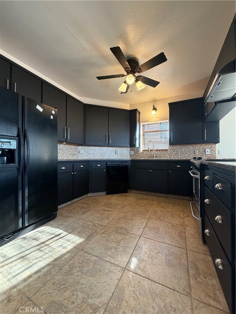 31669 Indian Reservation Rd, Porterville, CA 93257