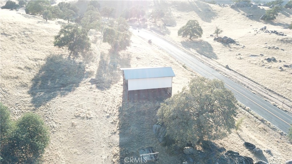 31669 Indian Reservation Rd, Porterville, CA 93257