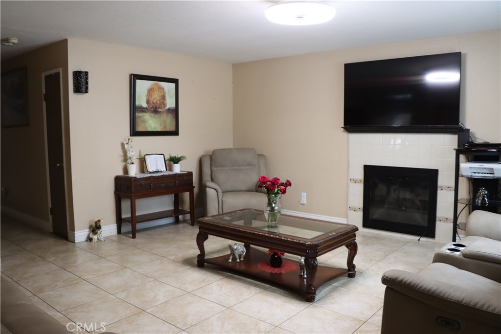 216 Barros St, Patterson, CA 95363