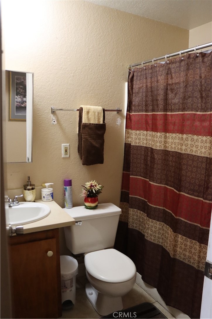 216 Barros St, Patterson, CA 95363