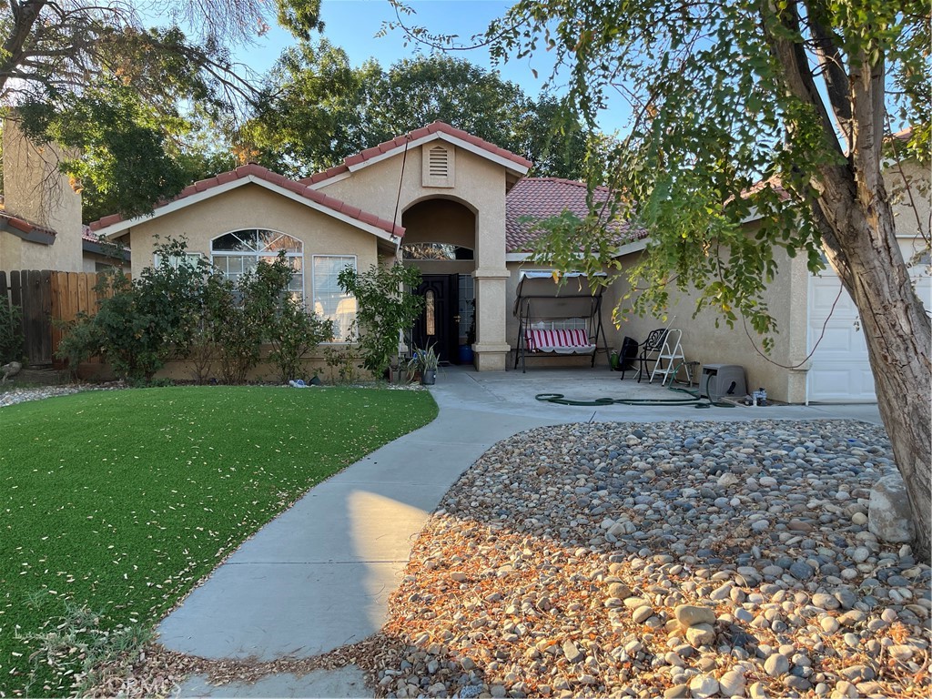 740 Hazelhurst Way, Coalinga, CA 93210