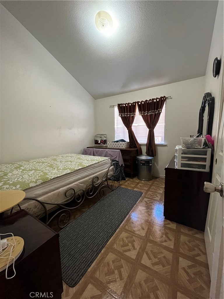 740 Hazelhurst Way, Coalinga, CA 93210