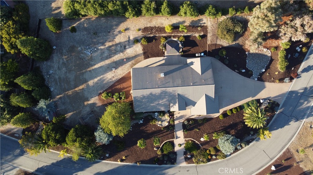 170 Nutwood Cir, Paso Robles, CA 93446